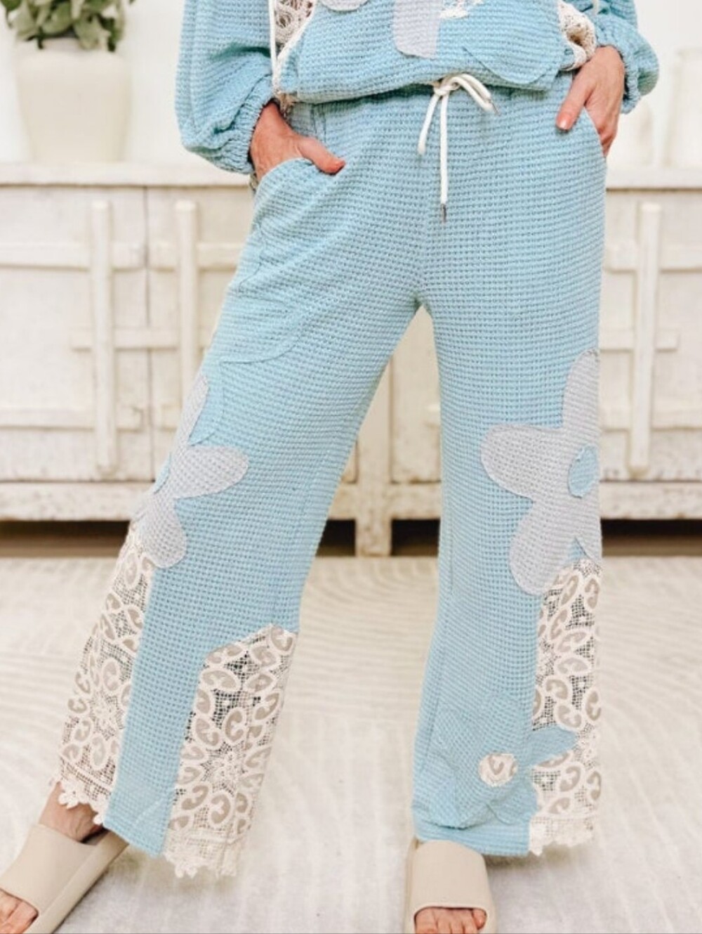 Davi & Dani Blue Boho Floral Lace Knit Wide-Leg Pants NEW